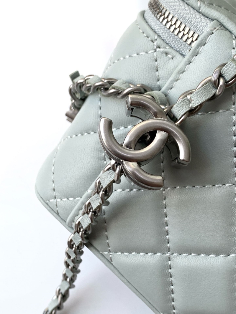 Ch**el cosmetic bags